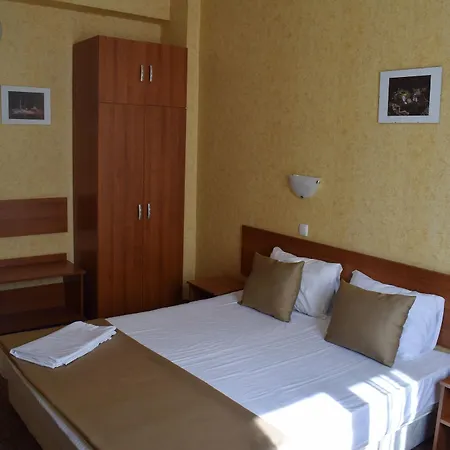 Отель Slavyanska Beseda 3*