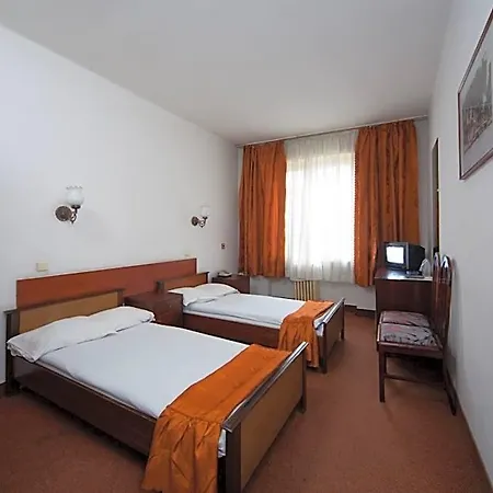 Slavyanska Beseda Hotel 3*