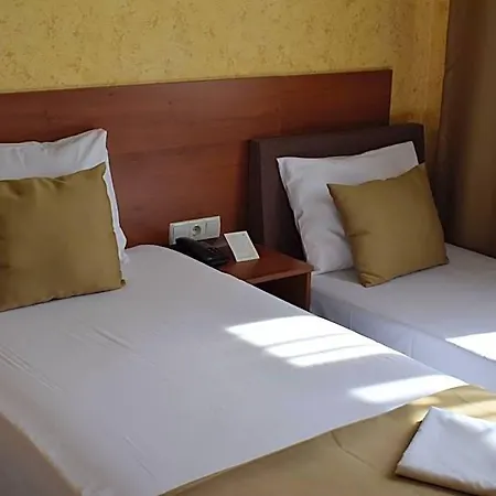 Slavyanska Beseda Hotel 3*