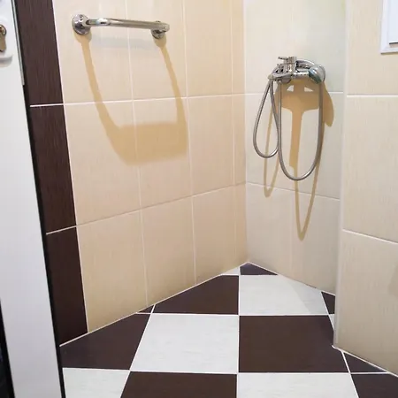 Szálloda Slavyanska Beseda 3*